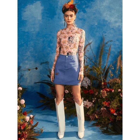 2pcs Frida Kahlo Bundle Mock Neck Tee and Floral Print Pleated Skirt SIZE S NWT - Picture 14 of 14